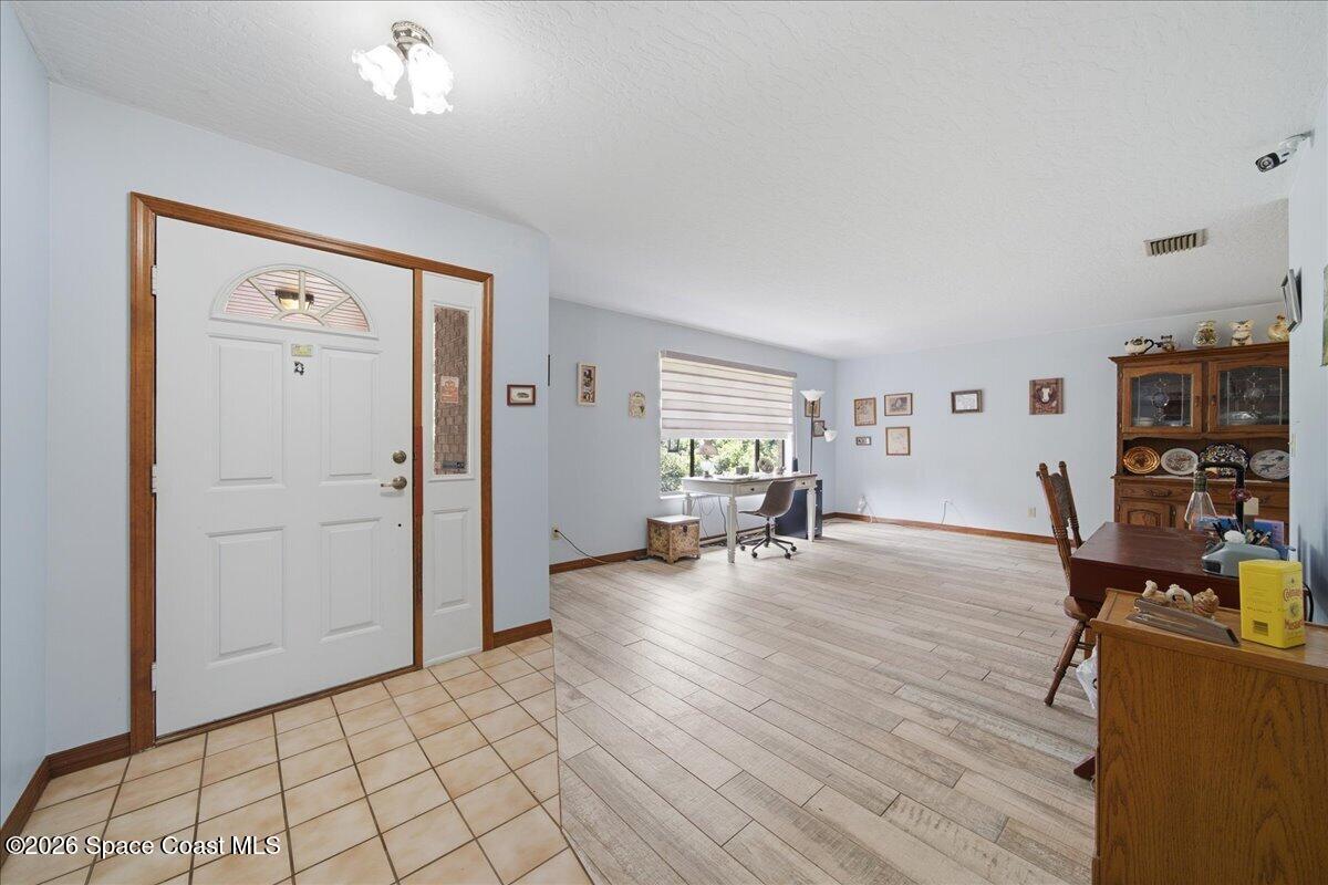 2785 Beran Lane
