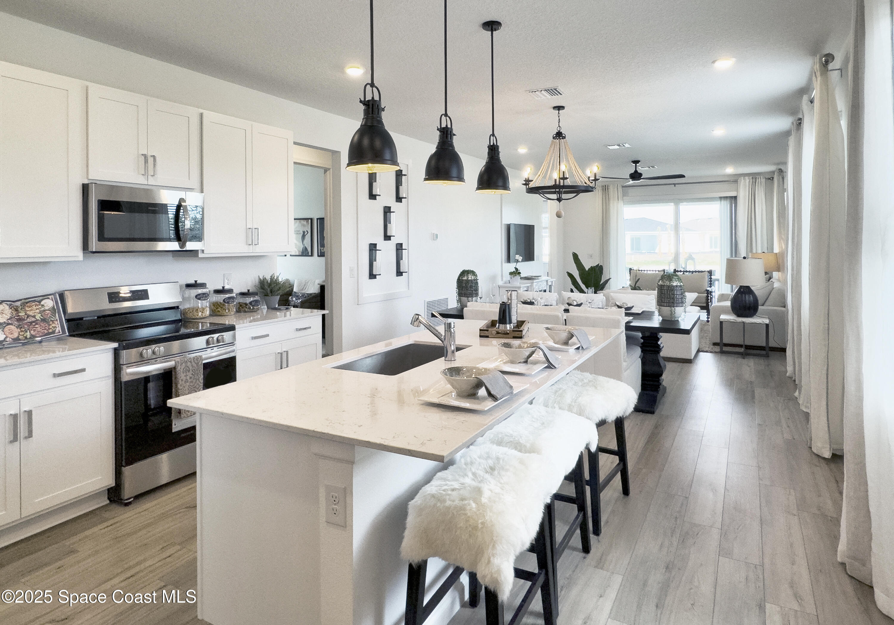 2672 Antarus Drive NW