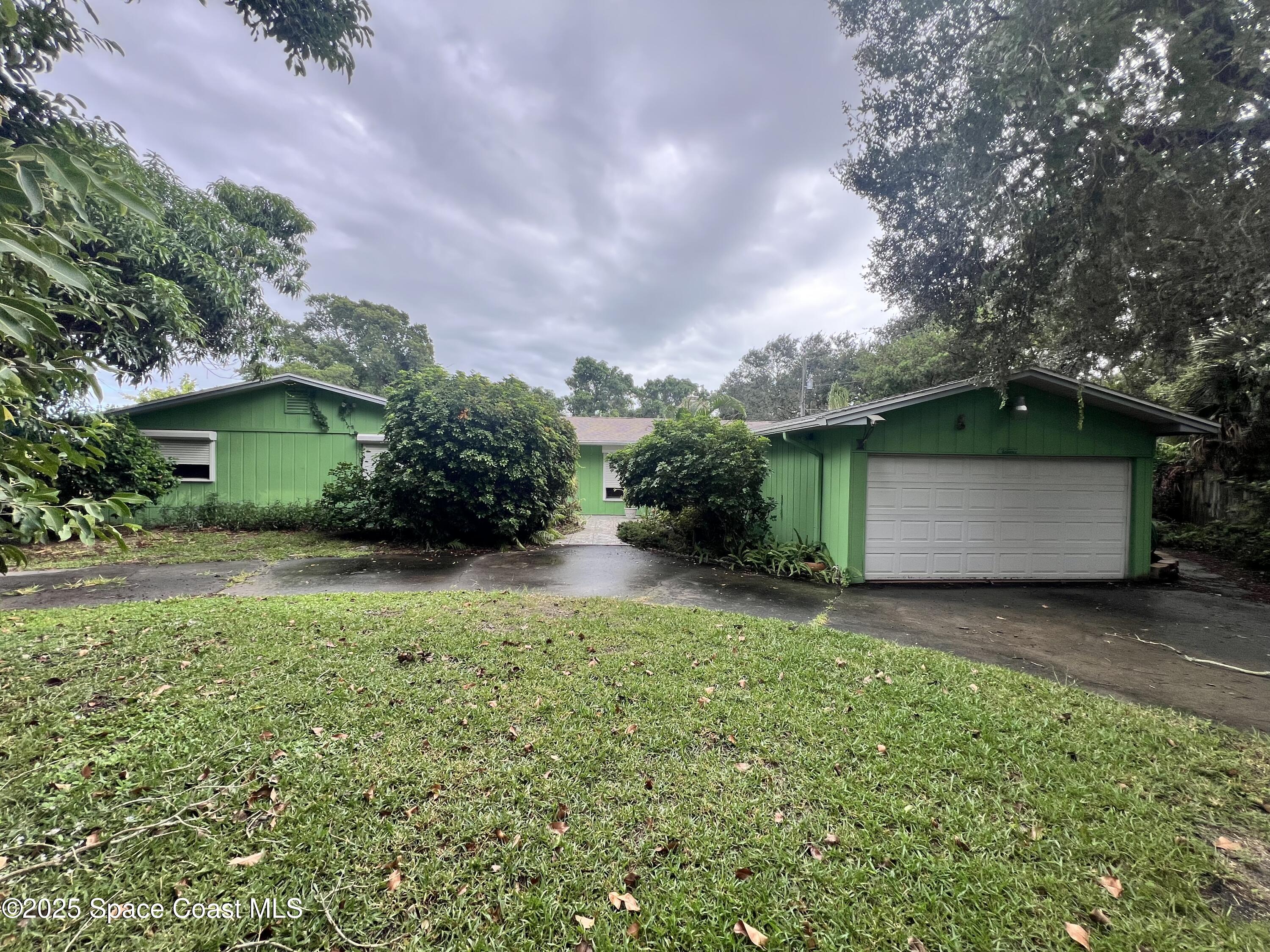 8810 S Tropical Trail