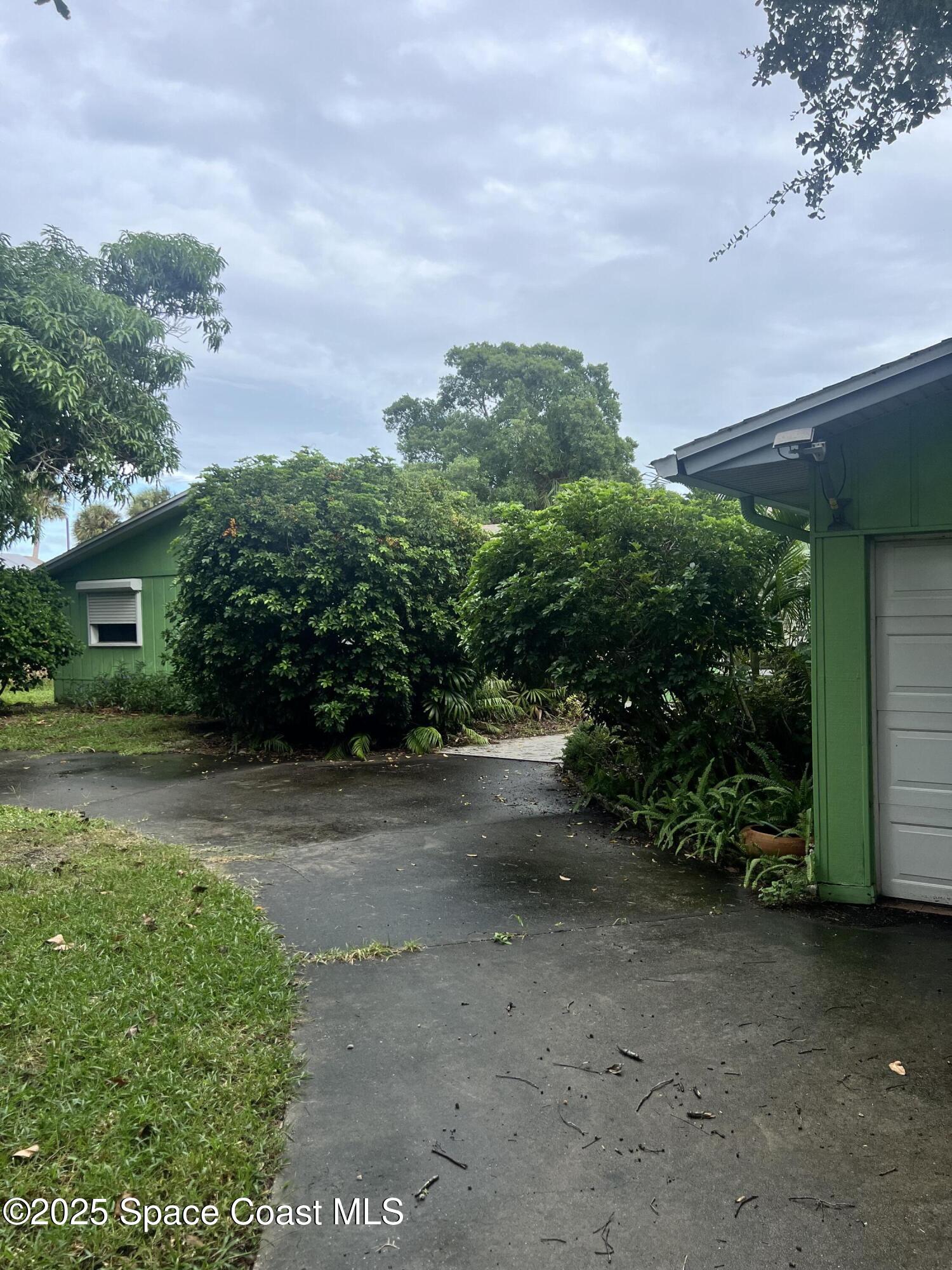 8810 S Tropical Trail