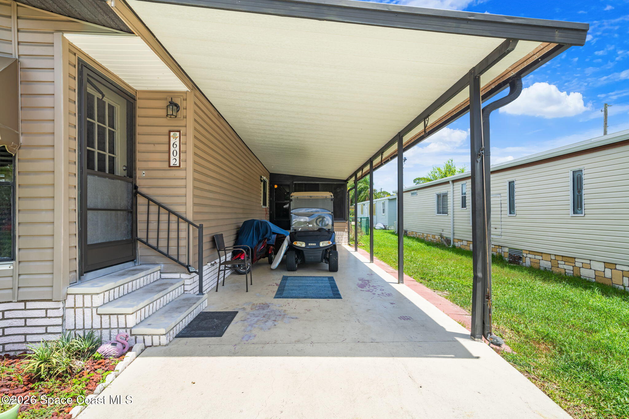 602 N Dolphin Circle