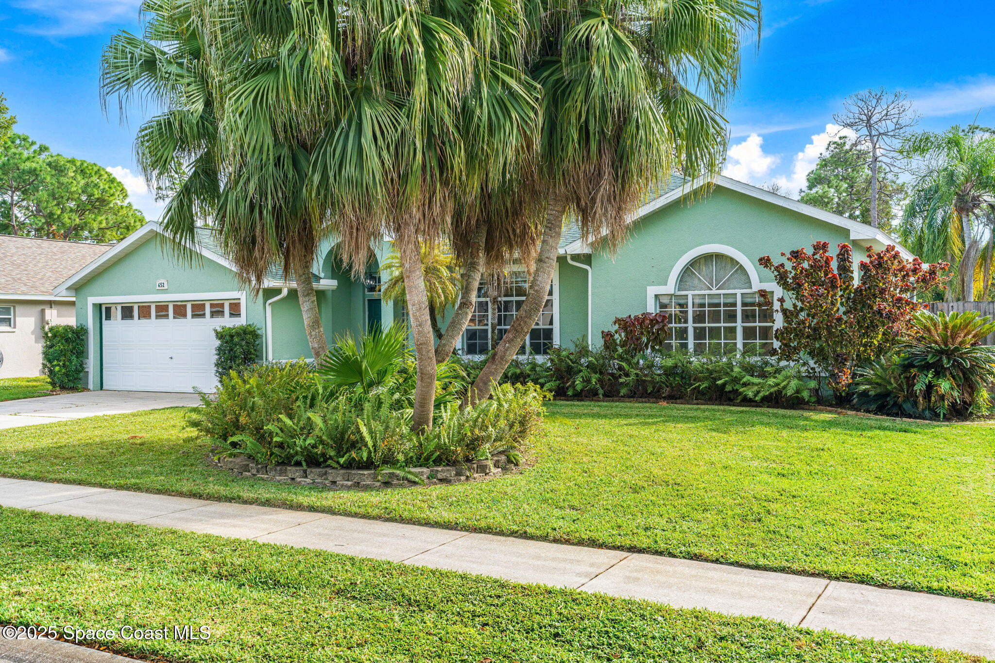 652 Sheridan Woods Drive