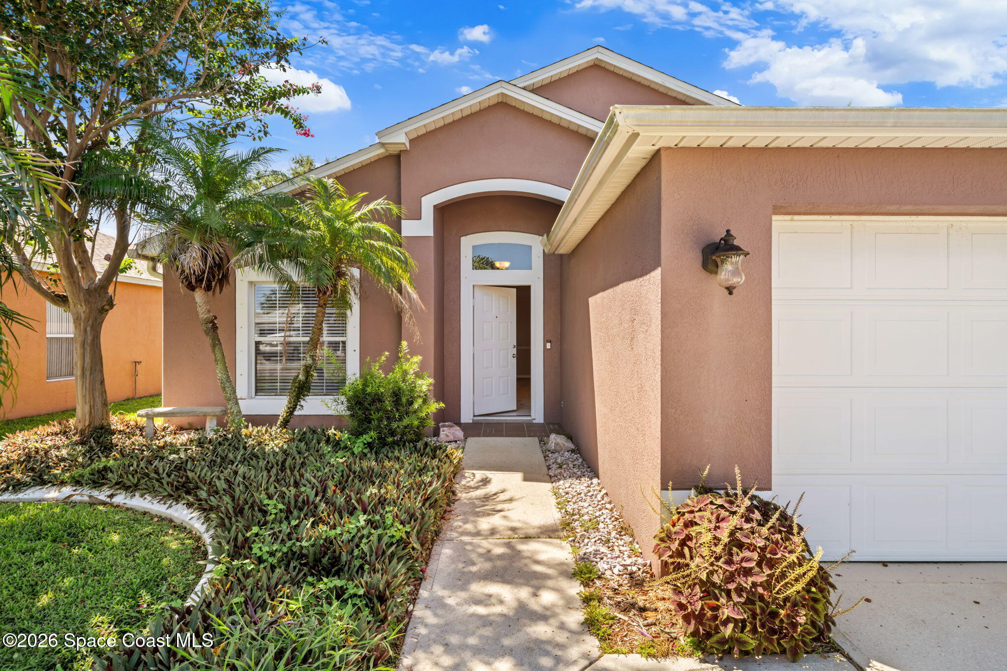 2087 Deercroft Drive