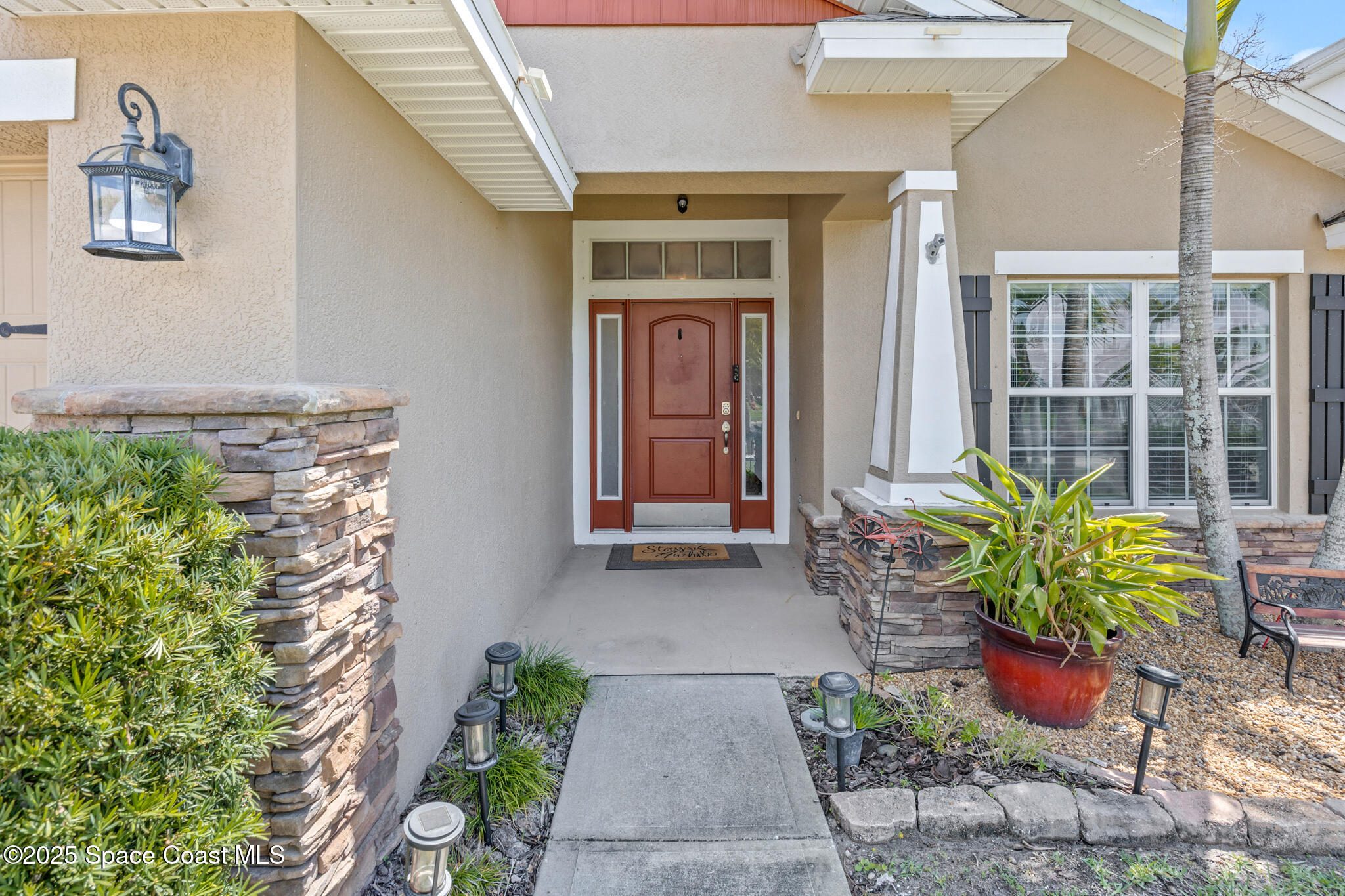 1236 Alaqua Way