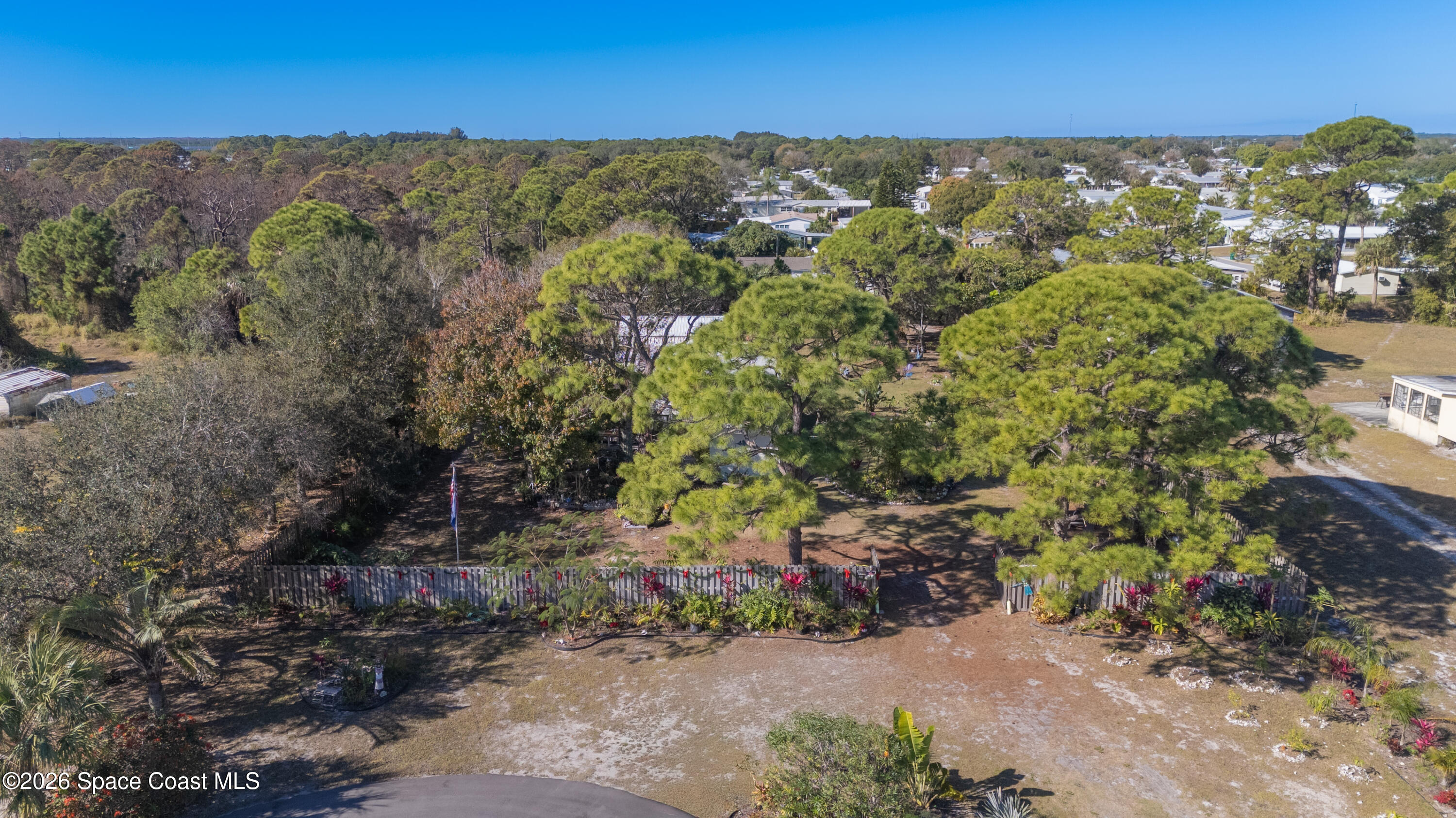 8280 Pine Ridge Trail