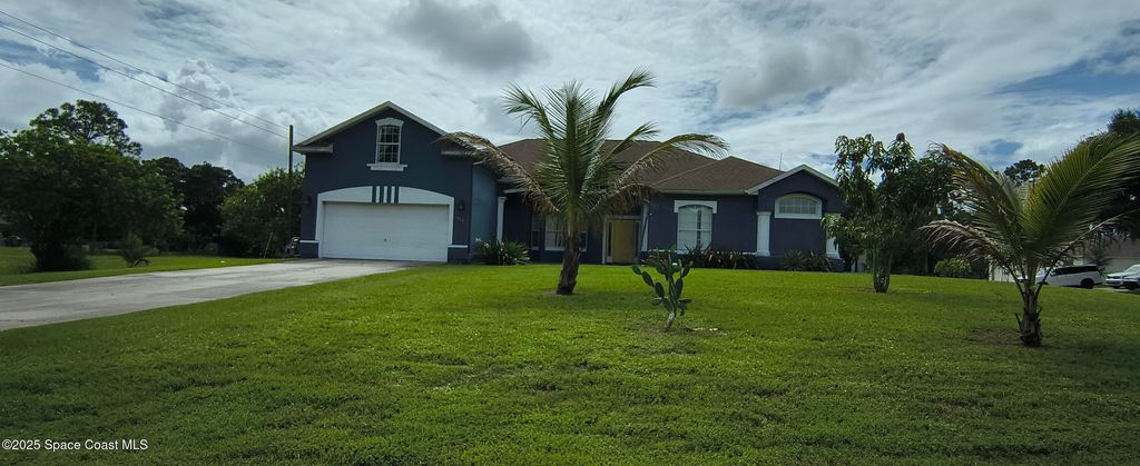 Photo of 966 San Rafael Road SW, Palm Bay, FL 32908 (MLS # 1056132)
