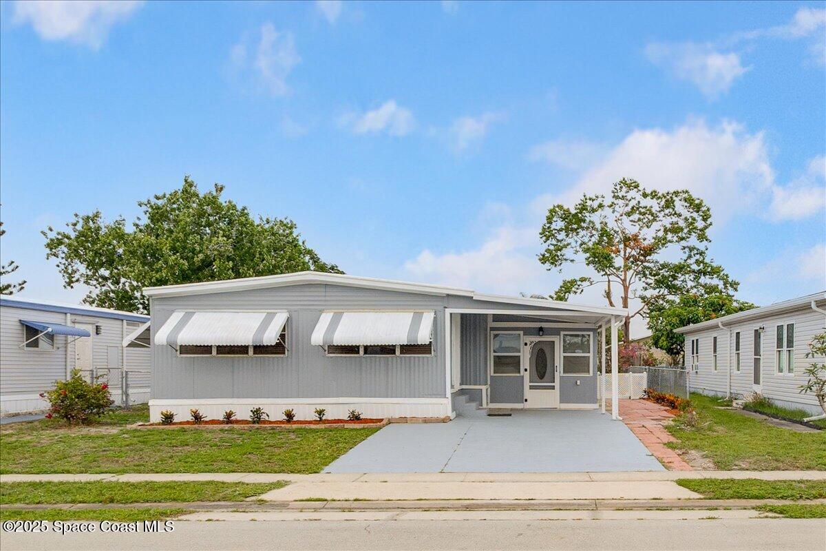 1788 Big Cypress Street NE