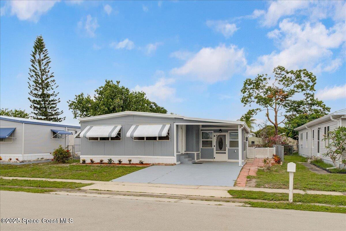 1788 Big Cypress Street NE
