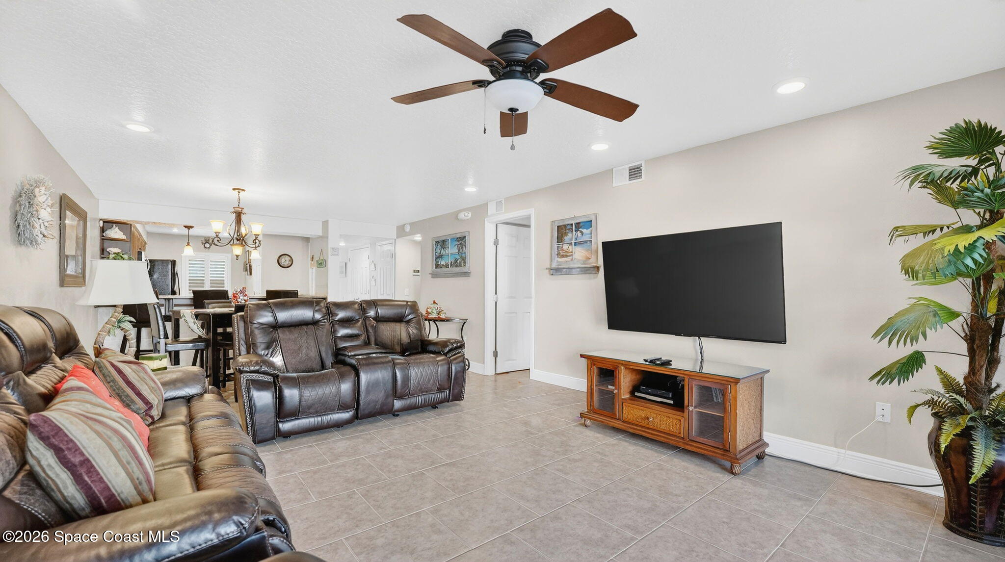 1050 N Atlantic Avenue 201