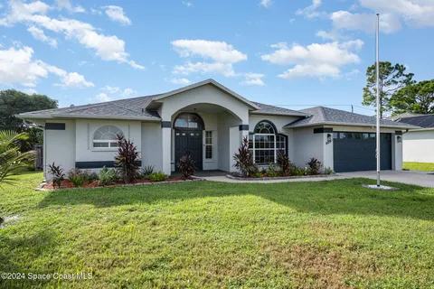 805 Seven Gables Circle SE, Palm Bay, FL 32909 - #: 1030932