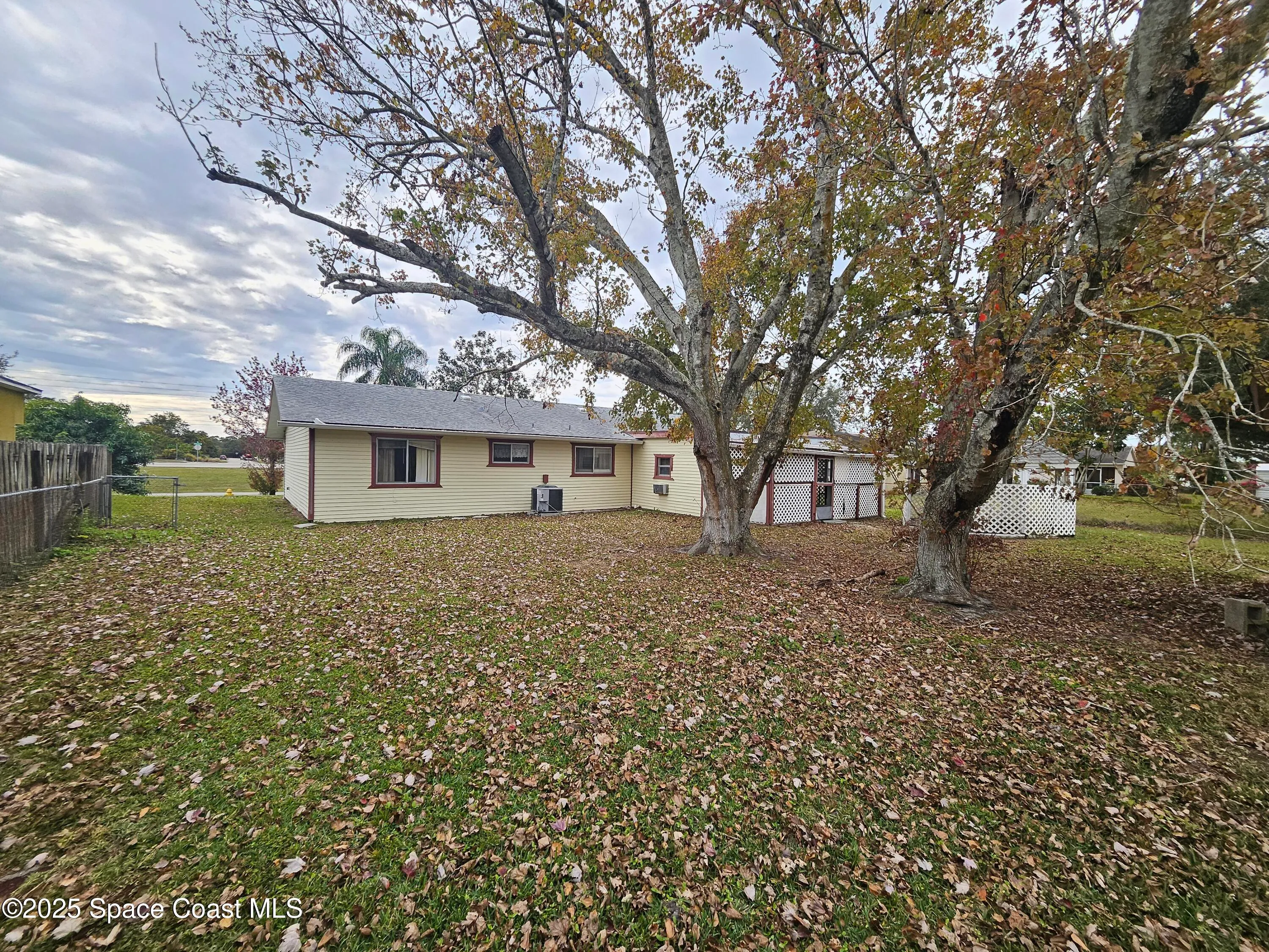 Palm Bay, Florida 32907, United States, 3 Bedrooms Bedrooms, ,2 BathroomsBathrooms,Residential,Active,10521