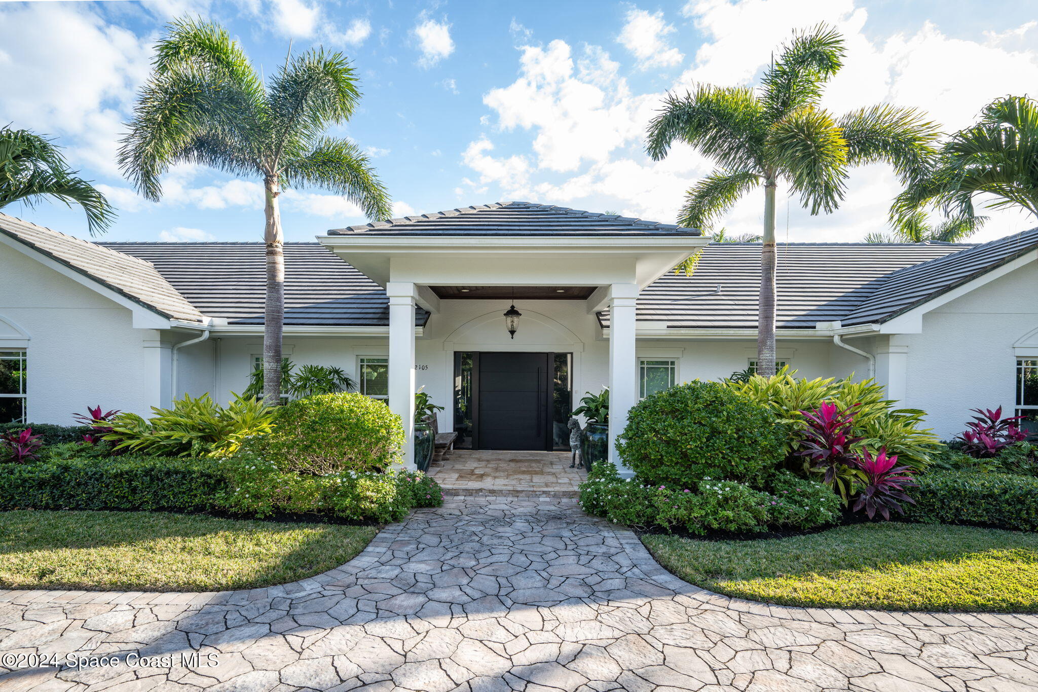 2105 Windward Way