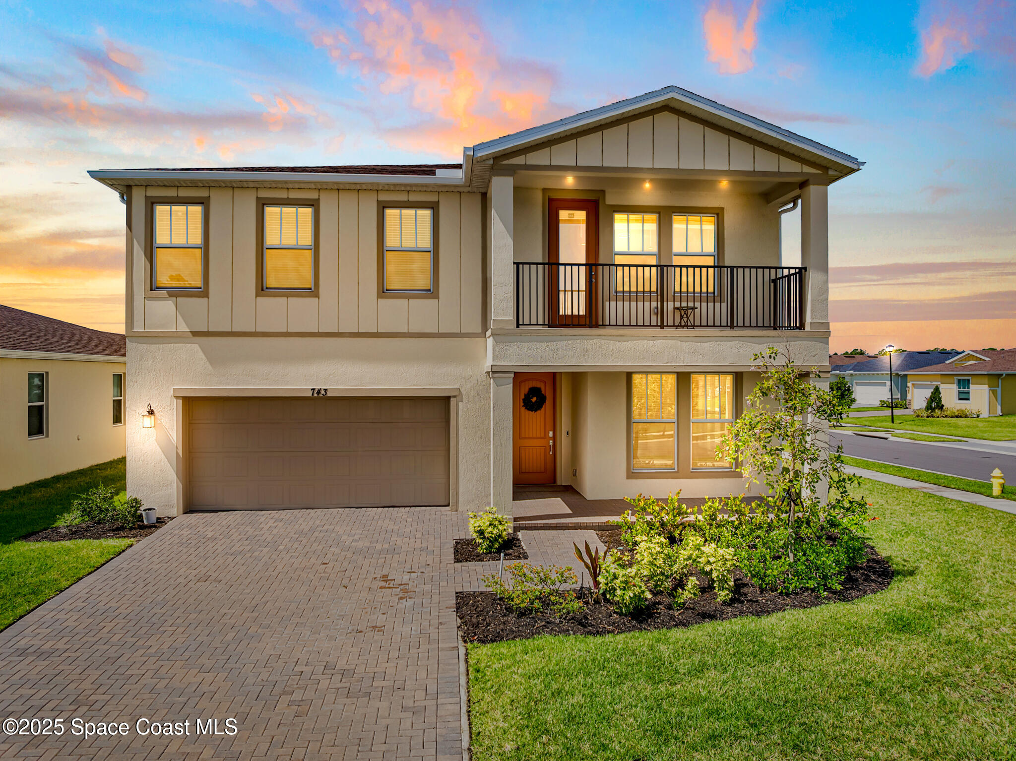 743 Veridian Circle NW