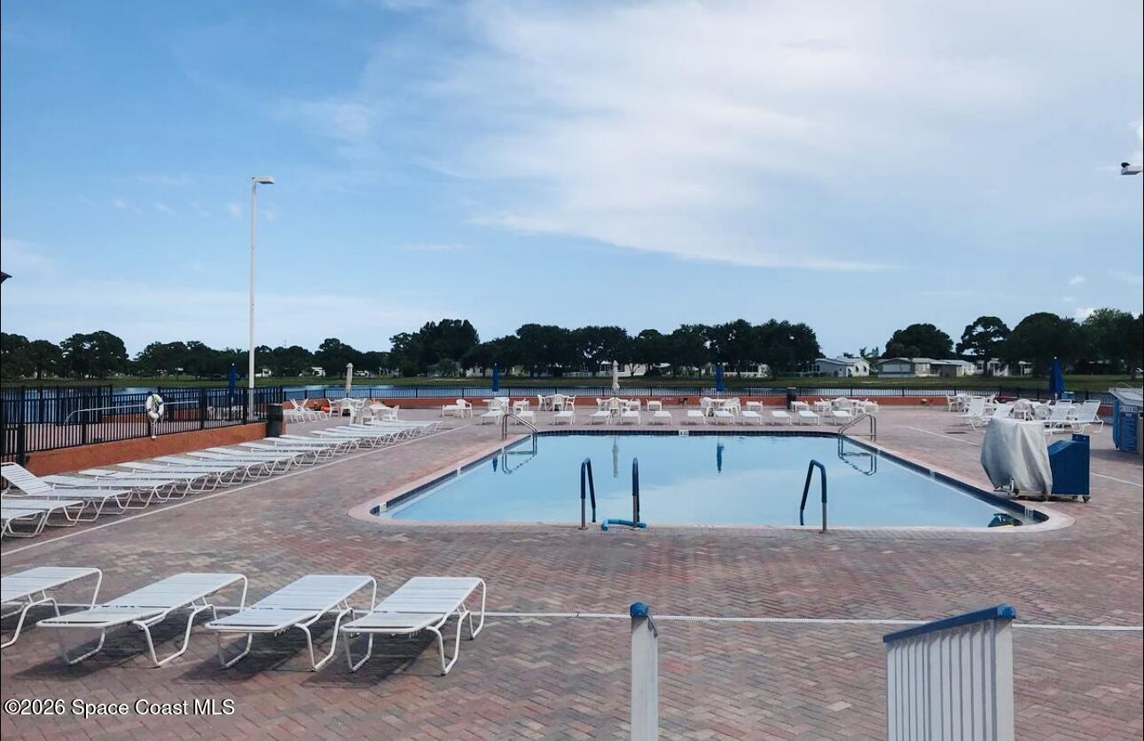 701 Gladiolus Drive Drive