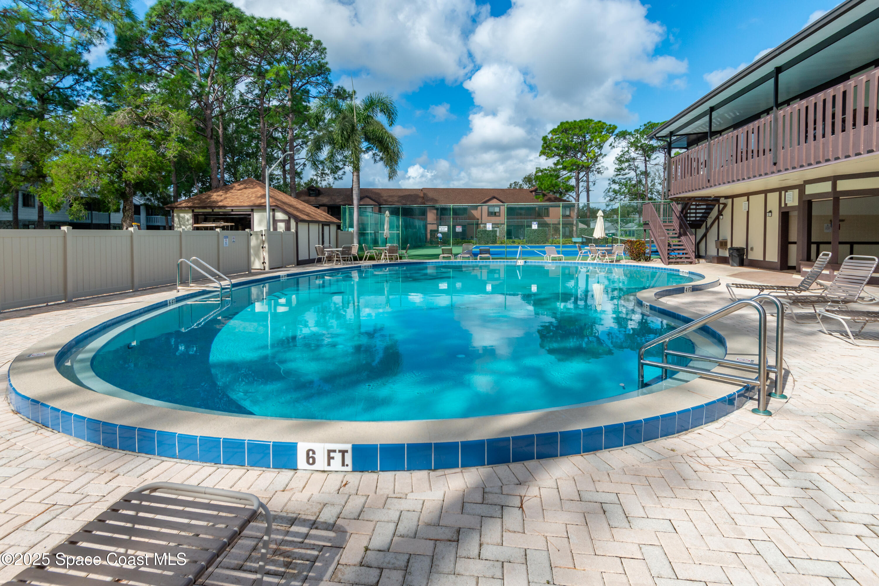 9037 York Lane 13d