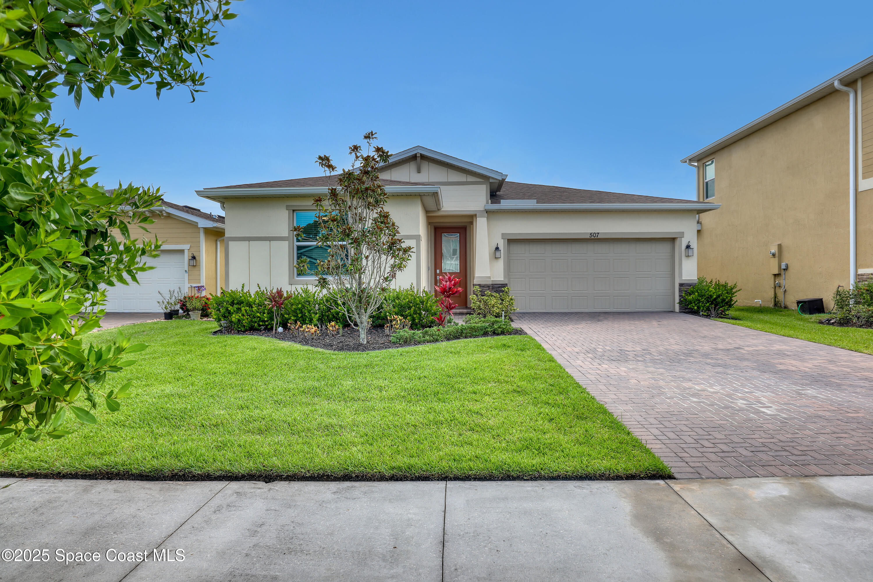507 Veridian Circle NW
