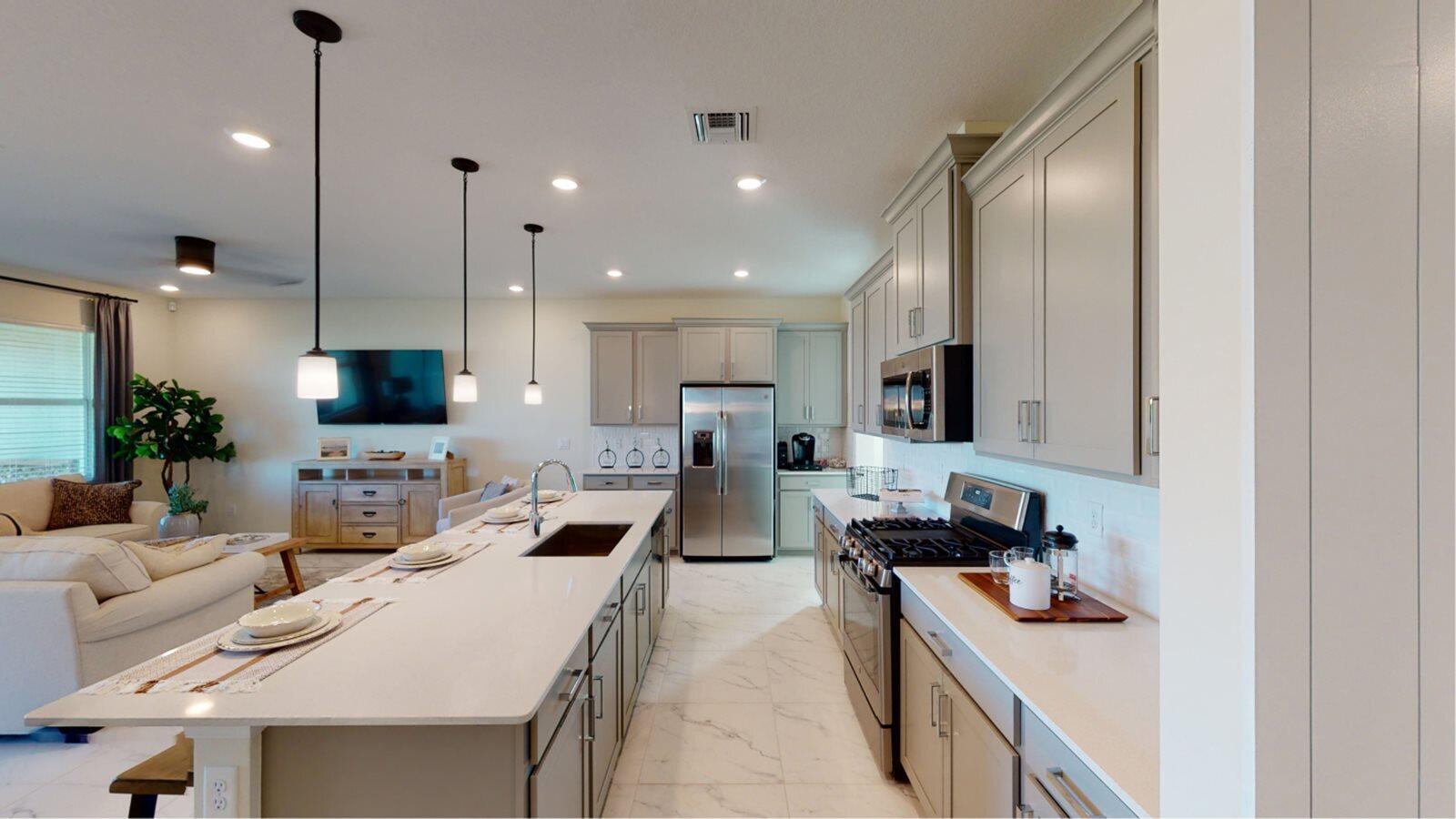 2007 Fuchsia Place NW