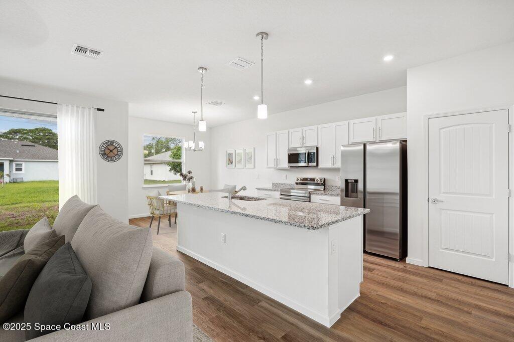 574 Fountain Street SW 30