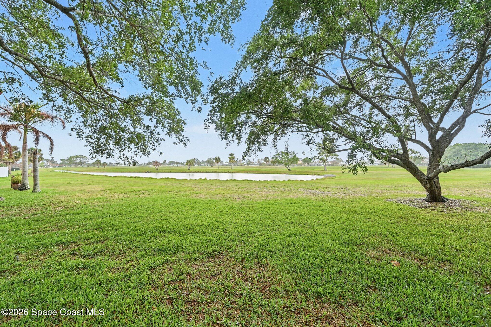 5 Fairway Drive 5