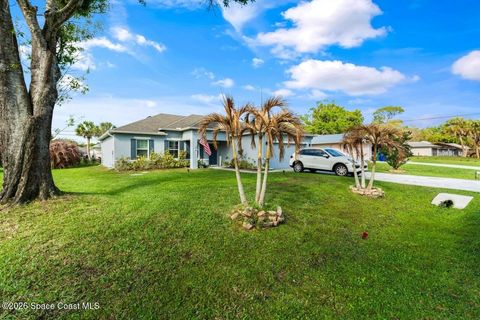 Property photo of 1343 Damask Lane, Sebastian, FL 32958