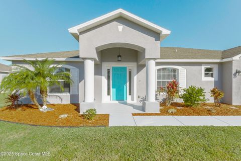 Photo of 517 Hamwood Street SW, Palm Bay, FL 32908 (MLS # 1061555)