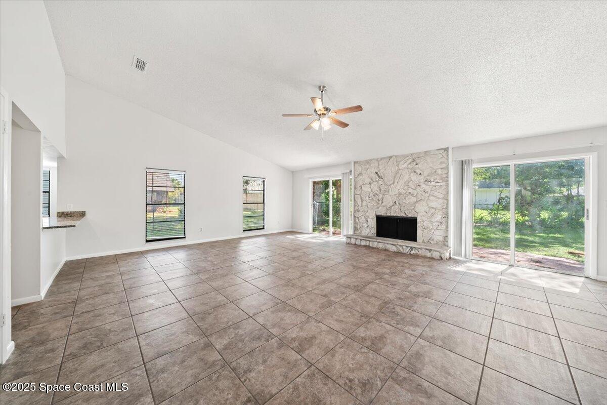 4685 Longbow Drive