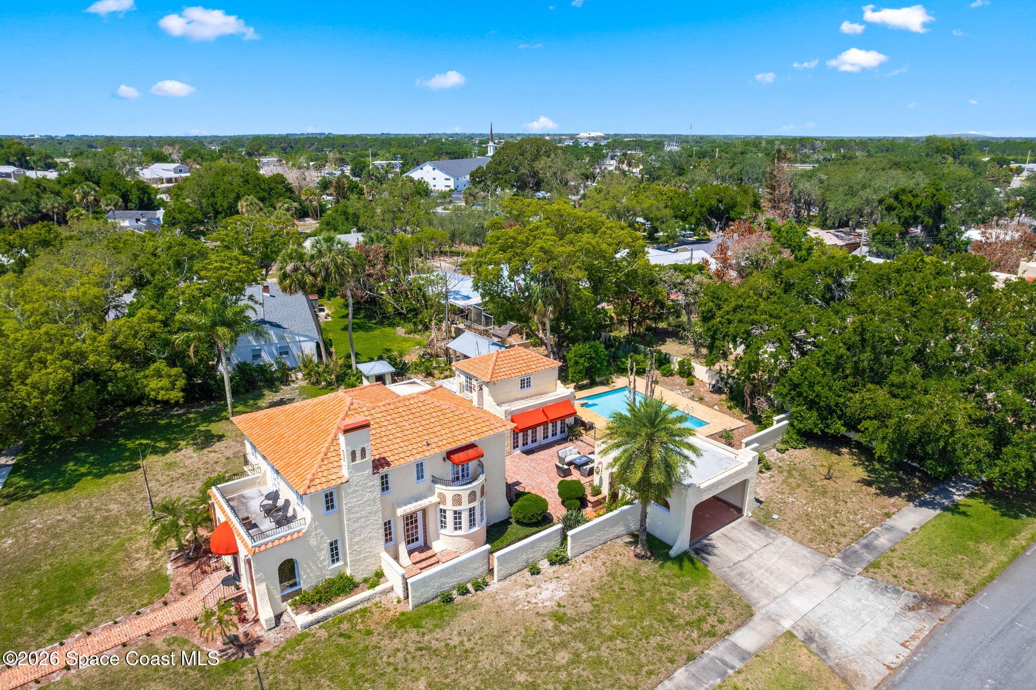 2105 Macfarland Drive