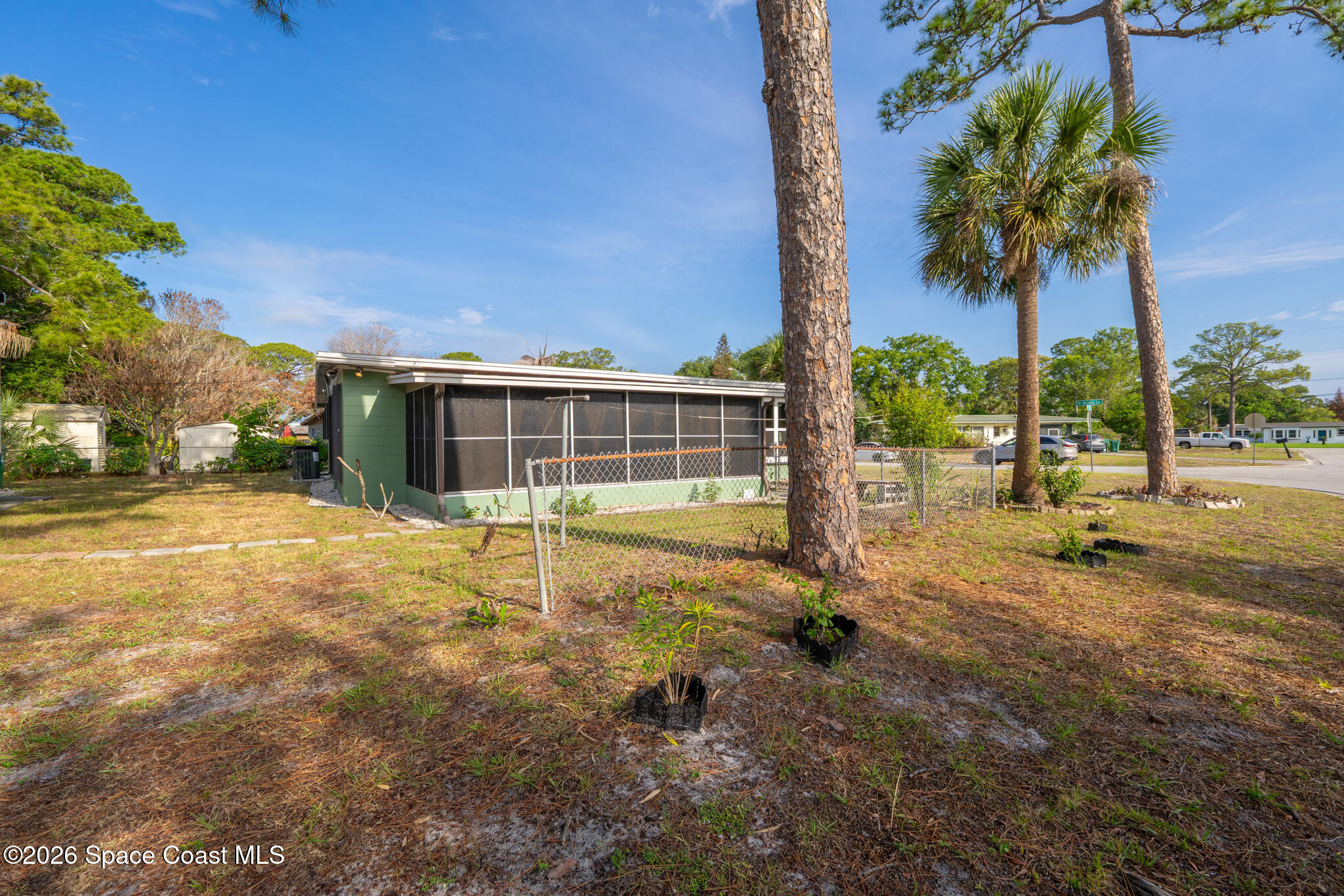 1101 Hickory Lane