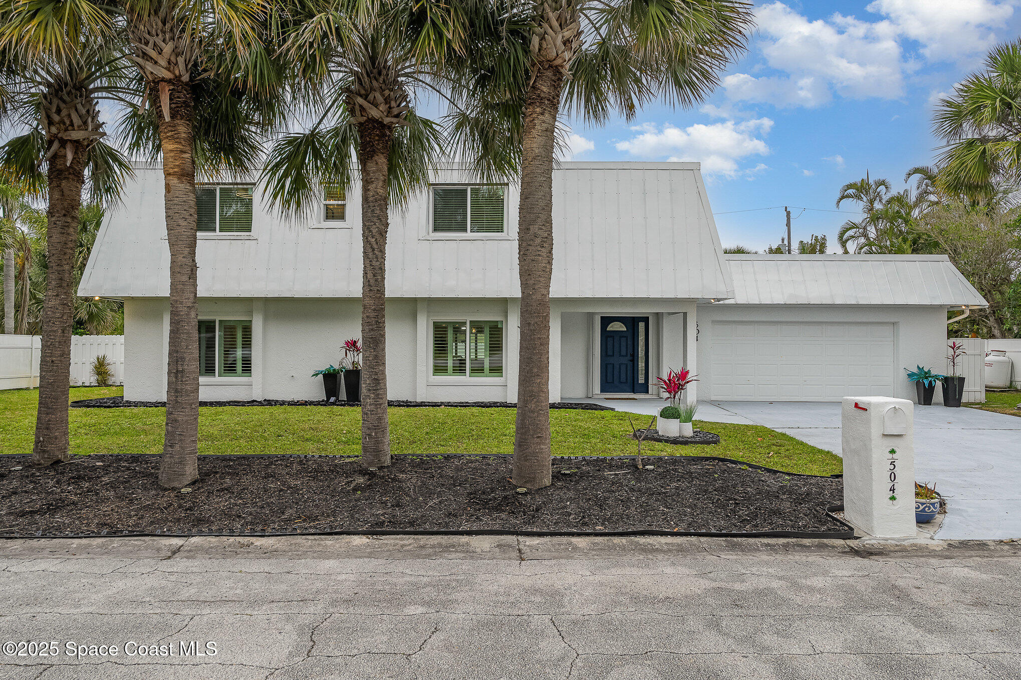504 Colony Street