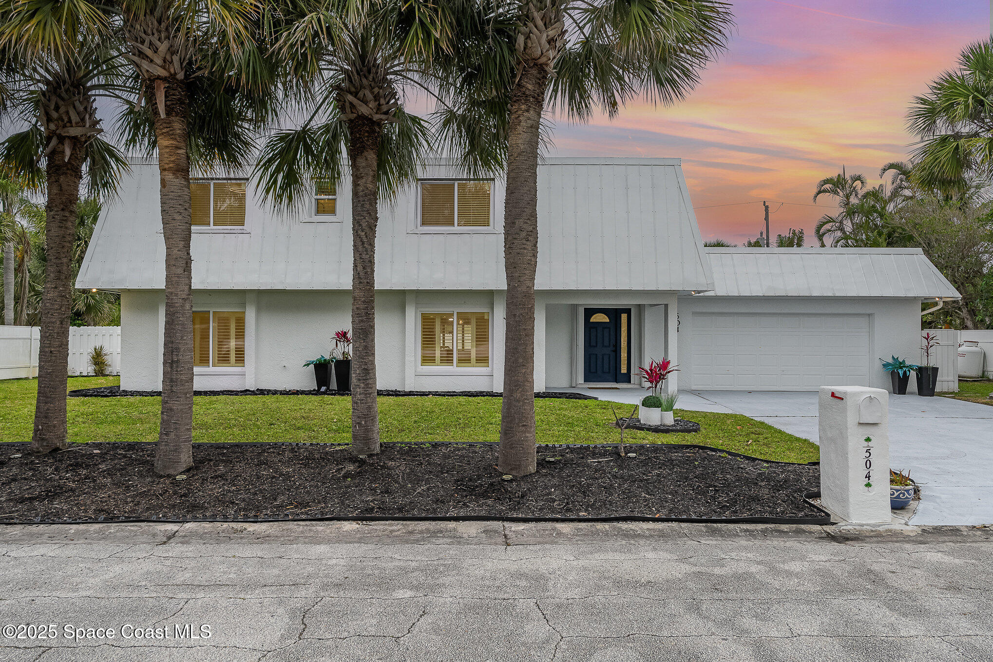 504 Colony Street