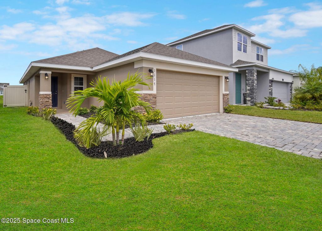 Photo of 1117 Canfield Circle SE, Palm Bay, FL 32909 (MLS # 1056664)