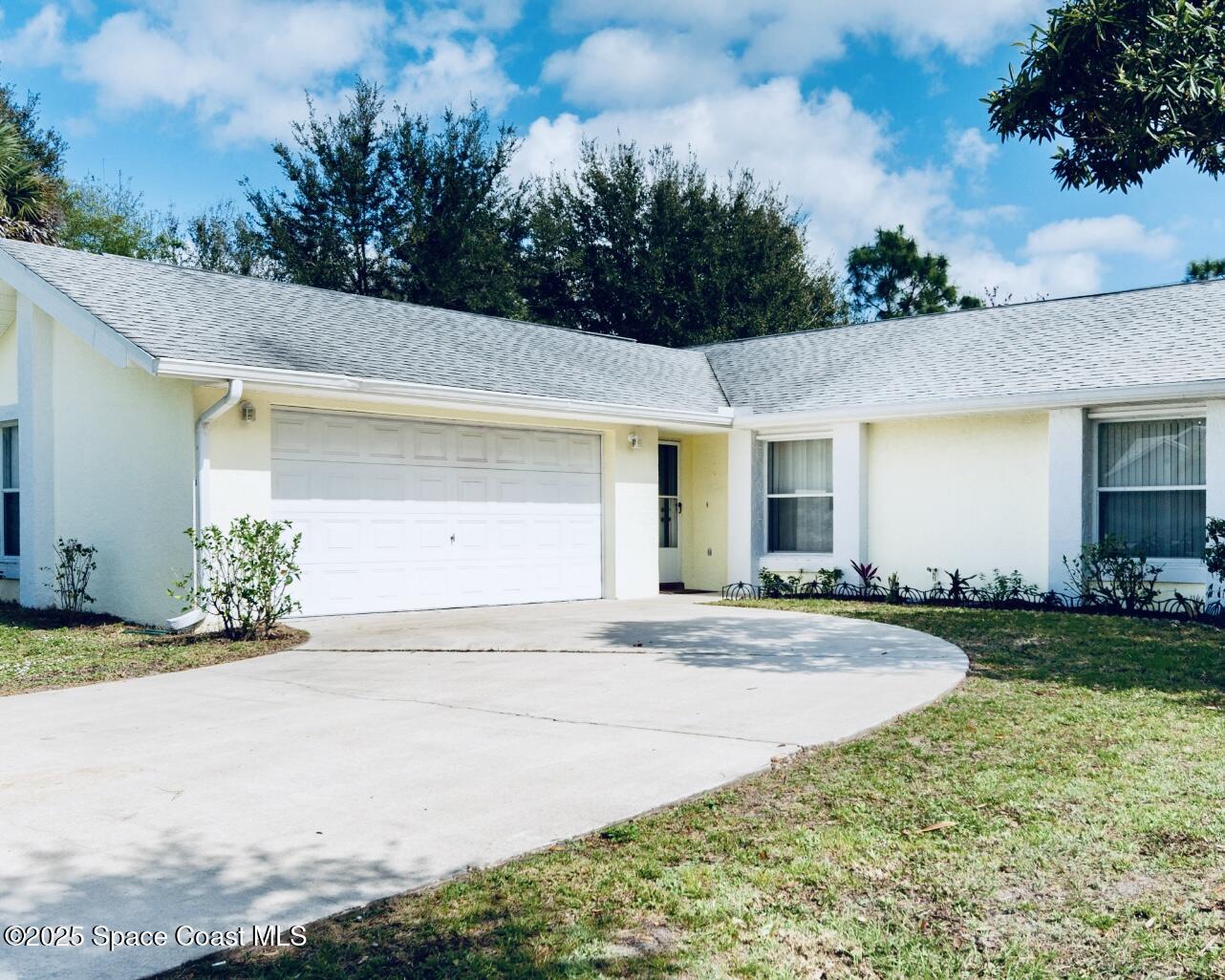 171 Krefeld Road NW