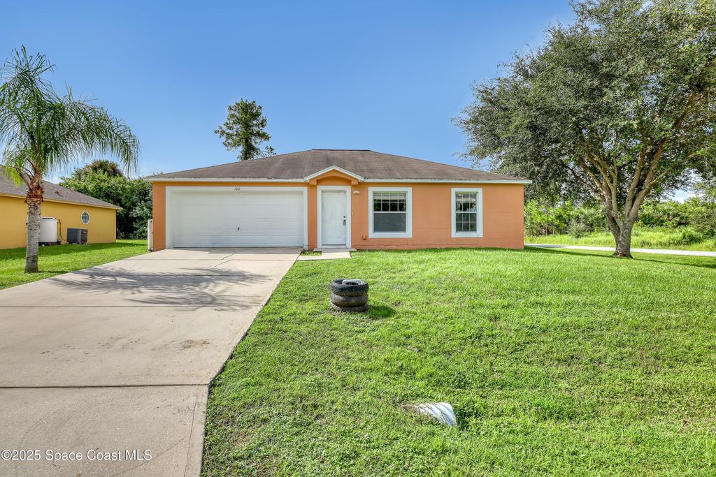 Photo of 100 Prairie Street SE, Palm Bay, FL 32909 (MLS # 1057802)