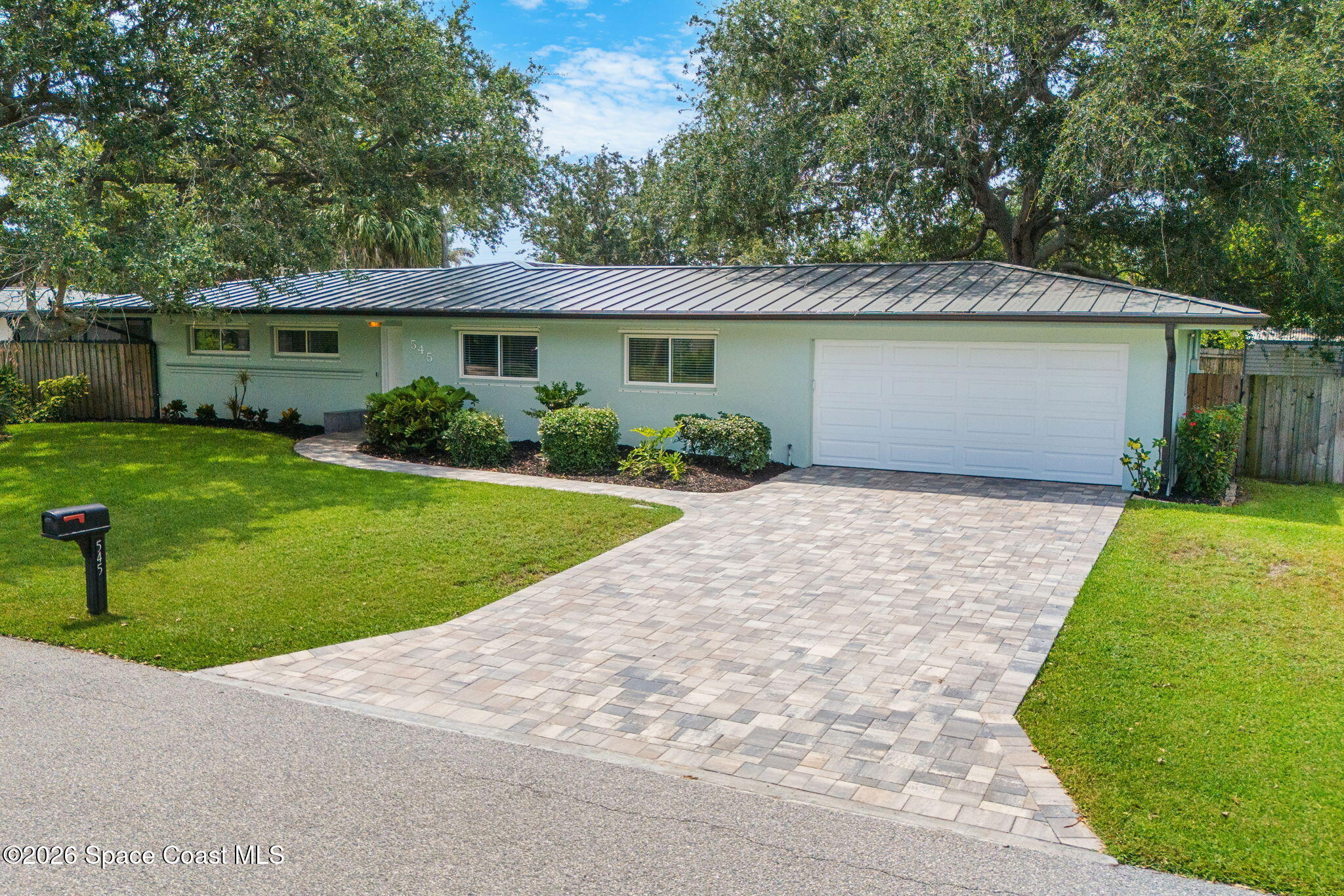 545 Seabreeze Drive