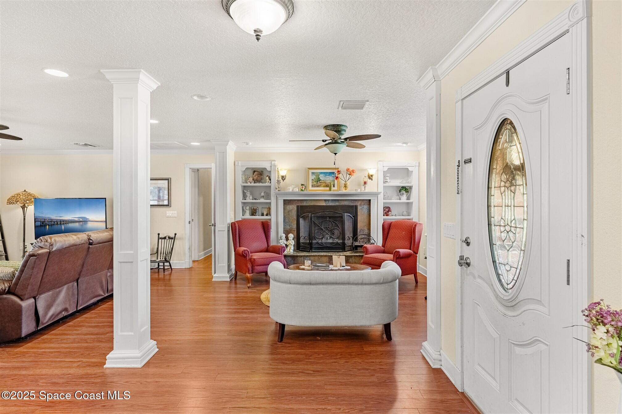 8000 Pine Needle Lane