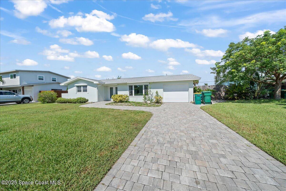 1216 Seminole Drive
