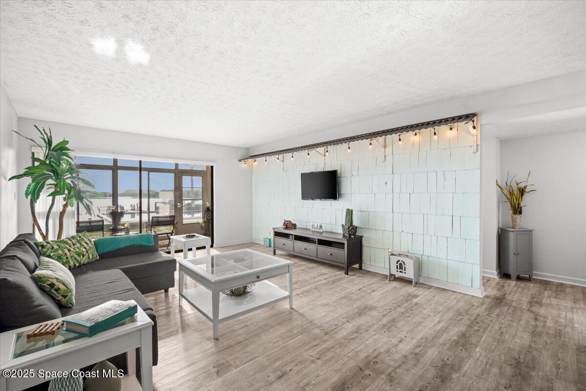 1611 Minutemen Causeway 107-Hh