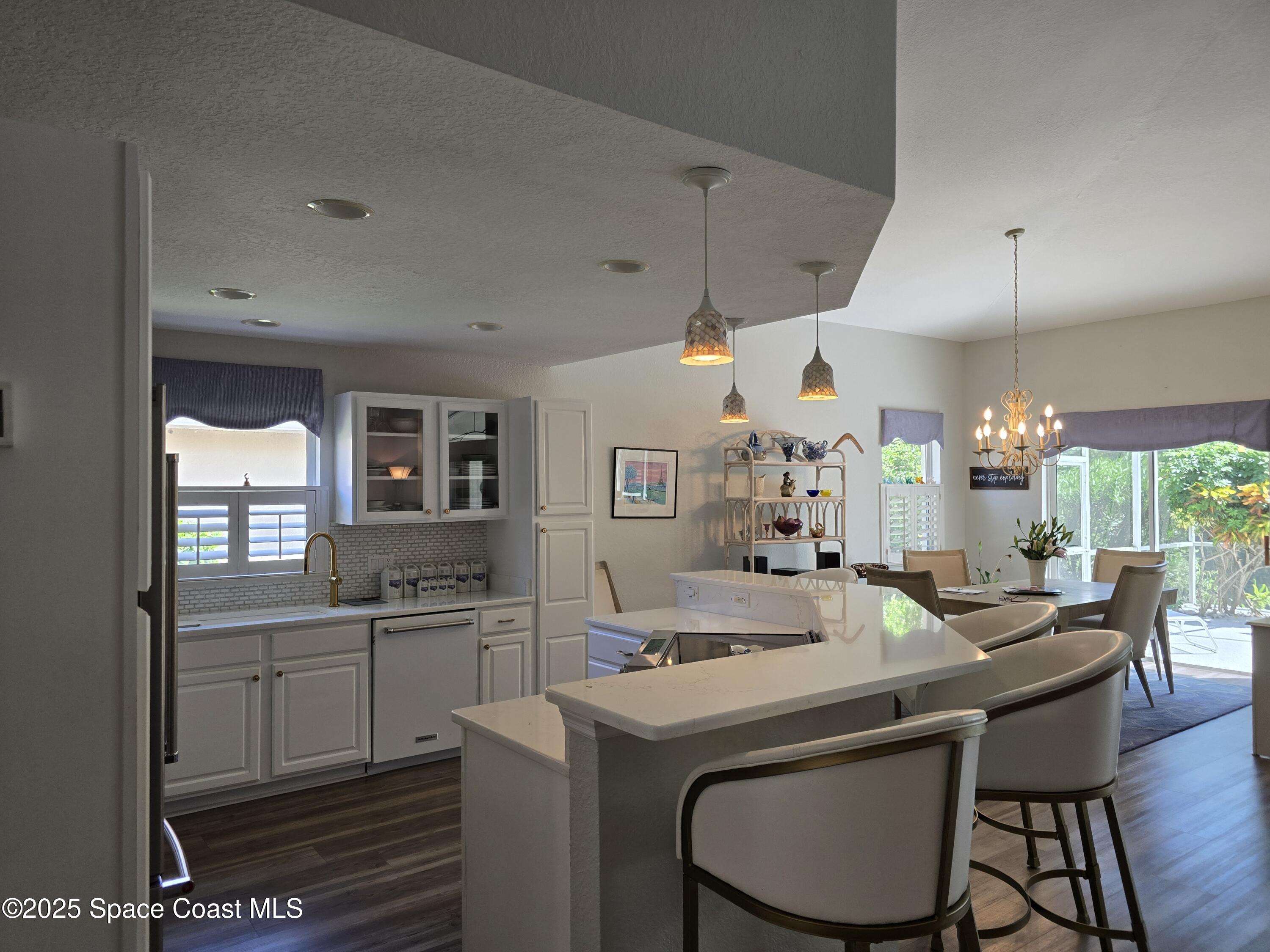 5701 Sea Lavender Place