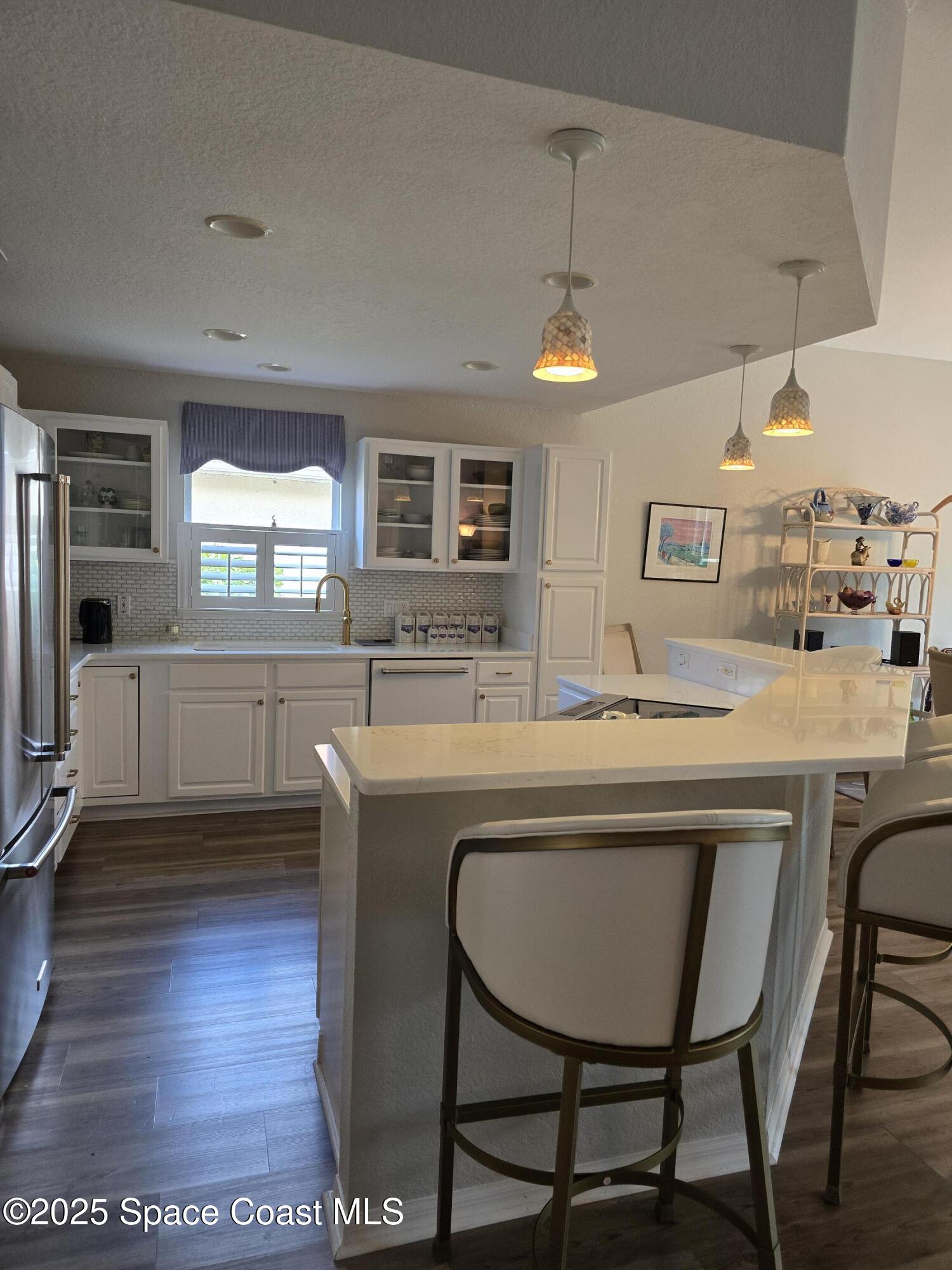 5701 Sea Lavender Place