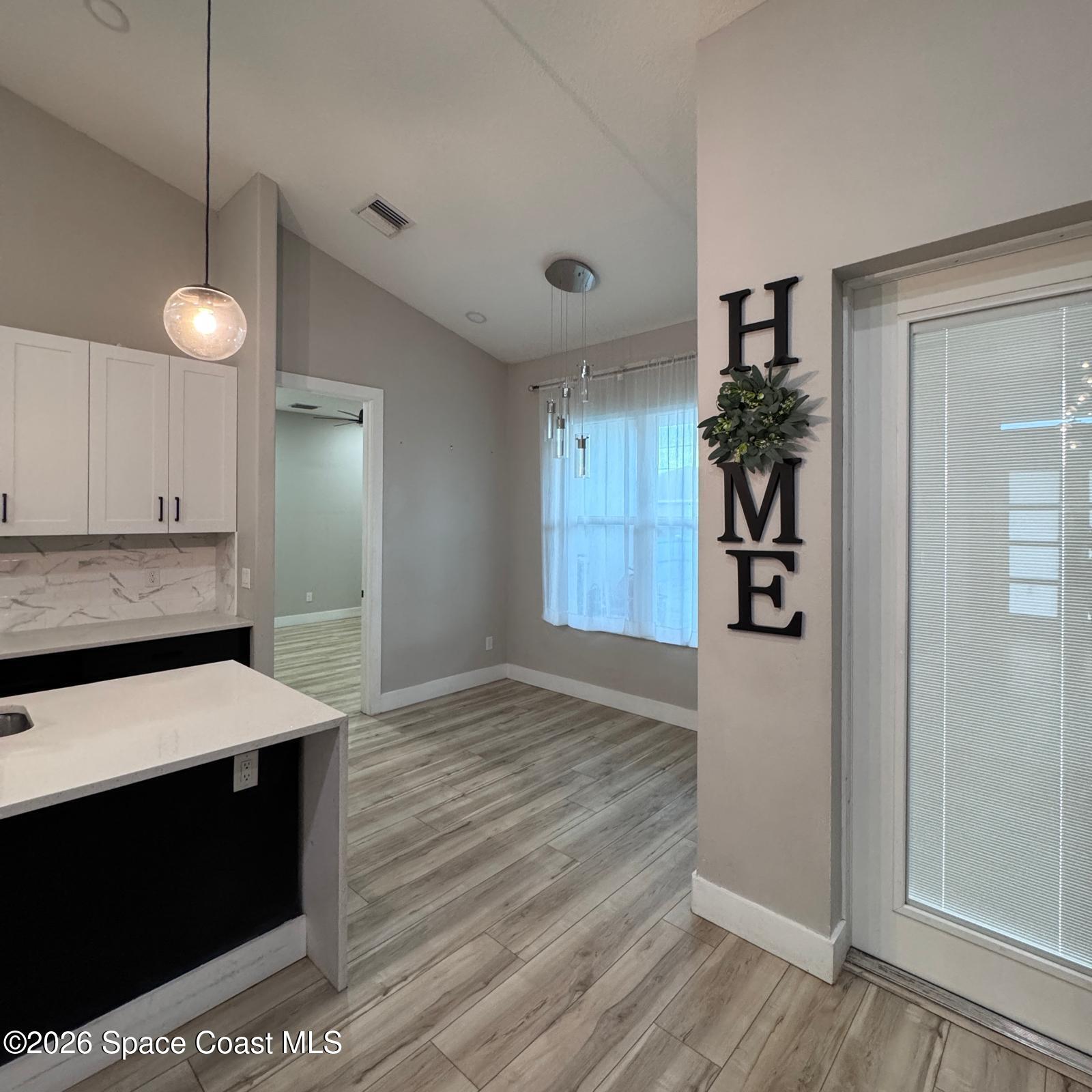 971 Granata Avenue SE