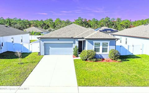 A home in Deltona