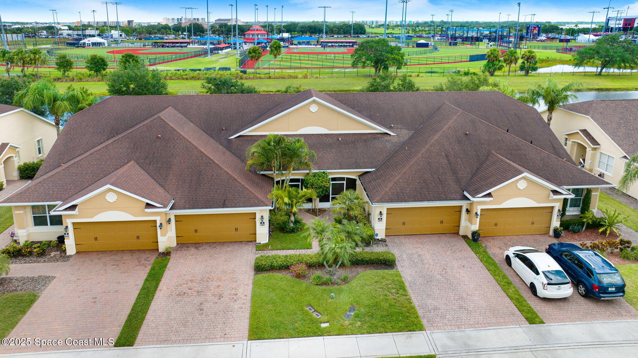 5727 Tamarac Drive