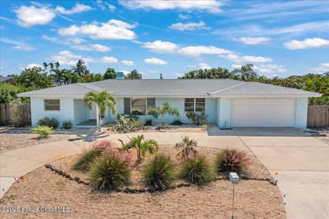 Photo of 407 Driftwood Avenue, Melbourne Beach, FL 32951 (MLS # 1060139)