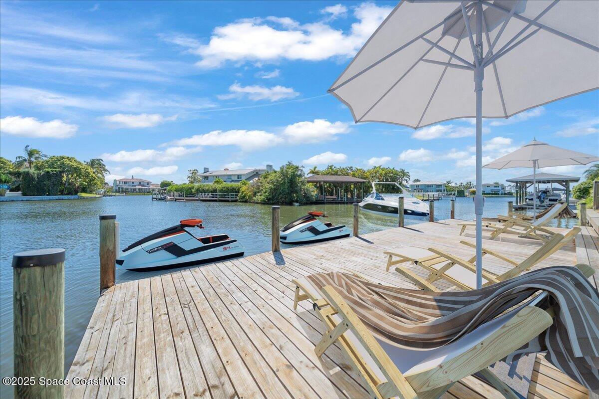 407 Driftwood Avenue