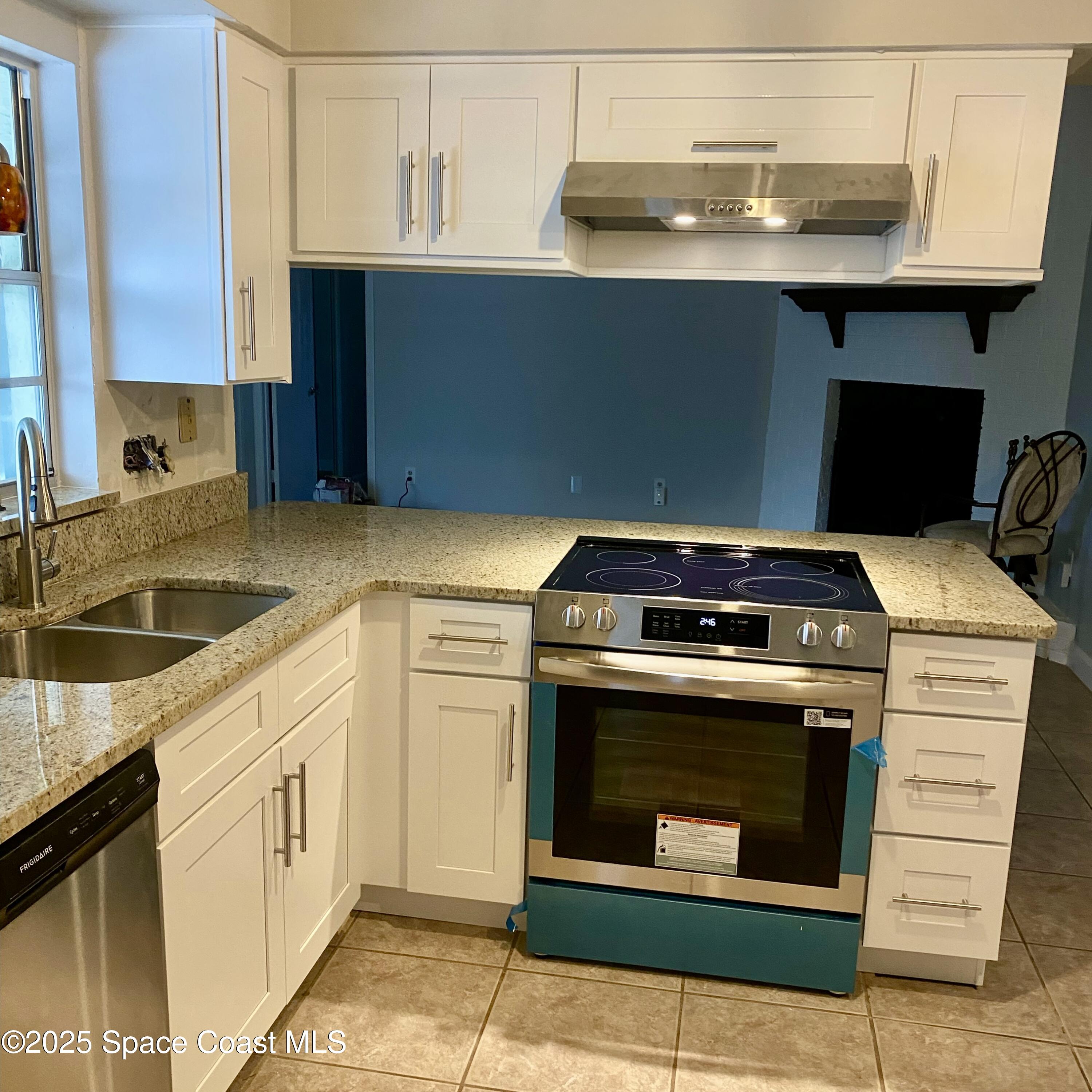 2340 Raintree Lake Circle
