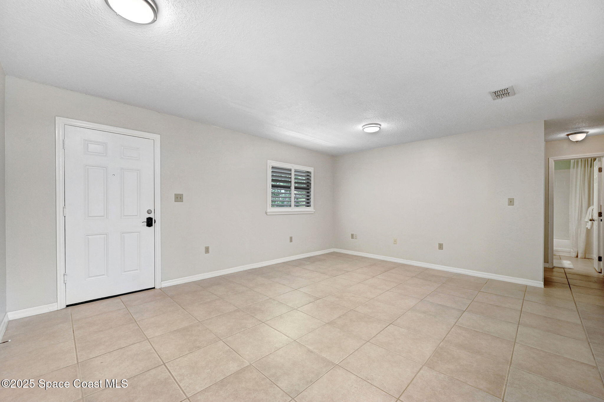 1600 Woodland Drive 4206