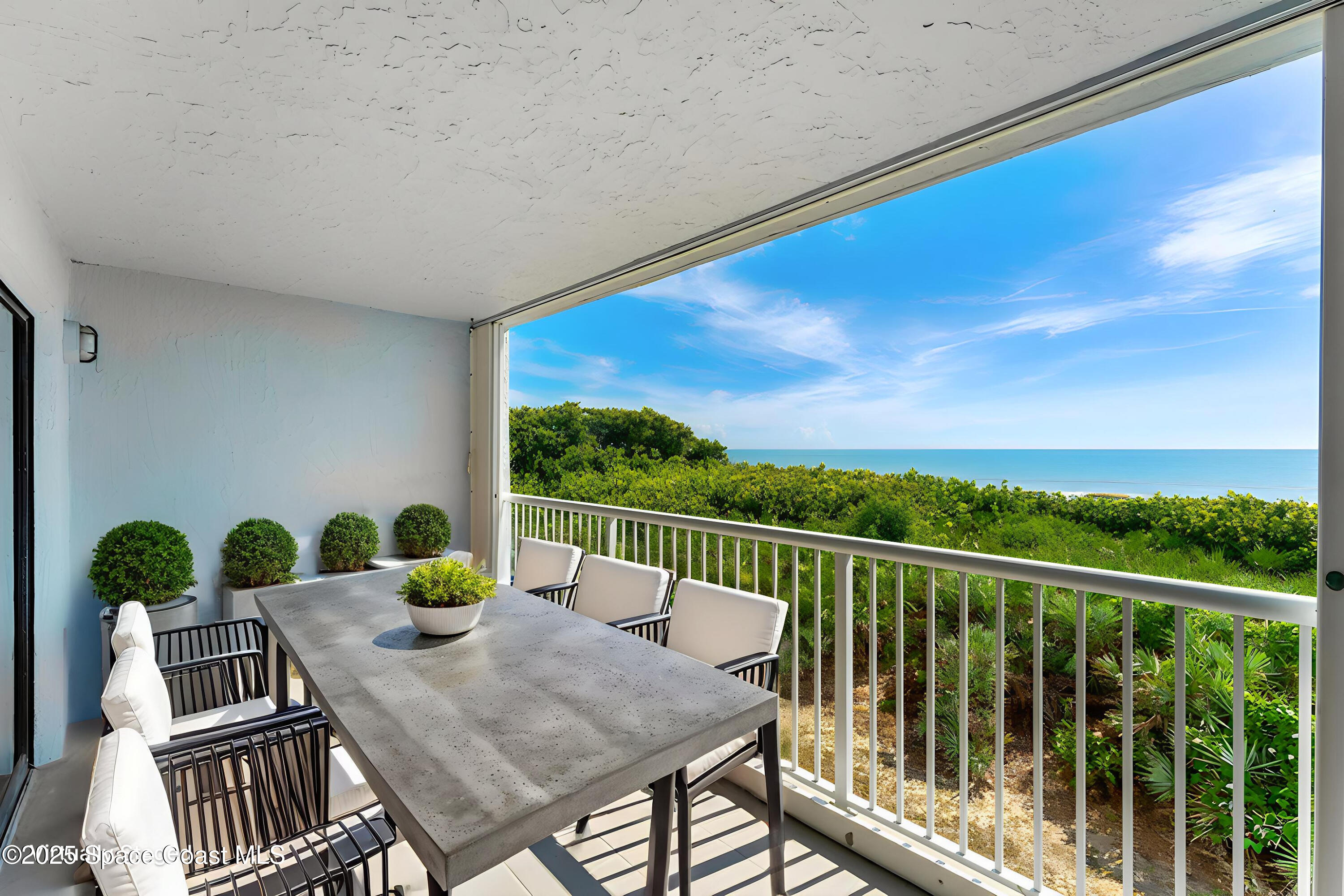 295 Highway A1a 203