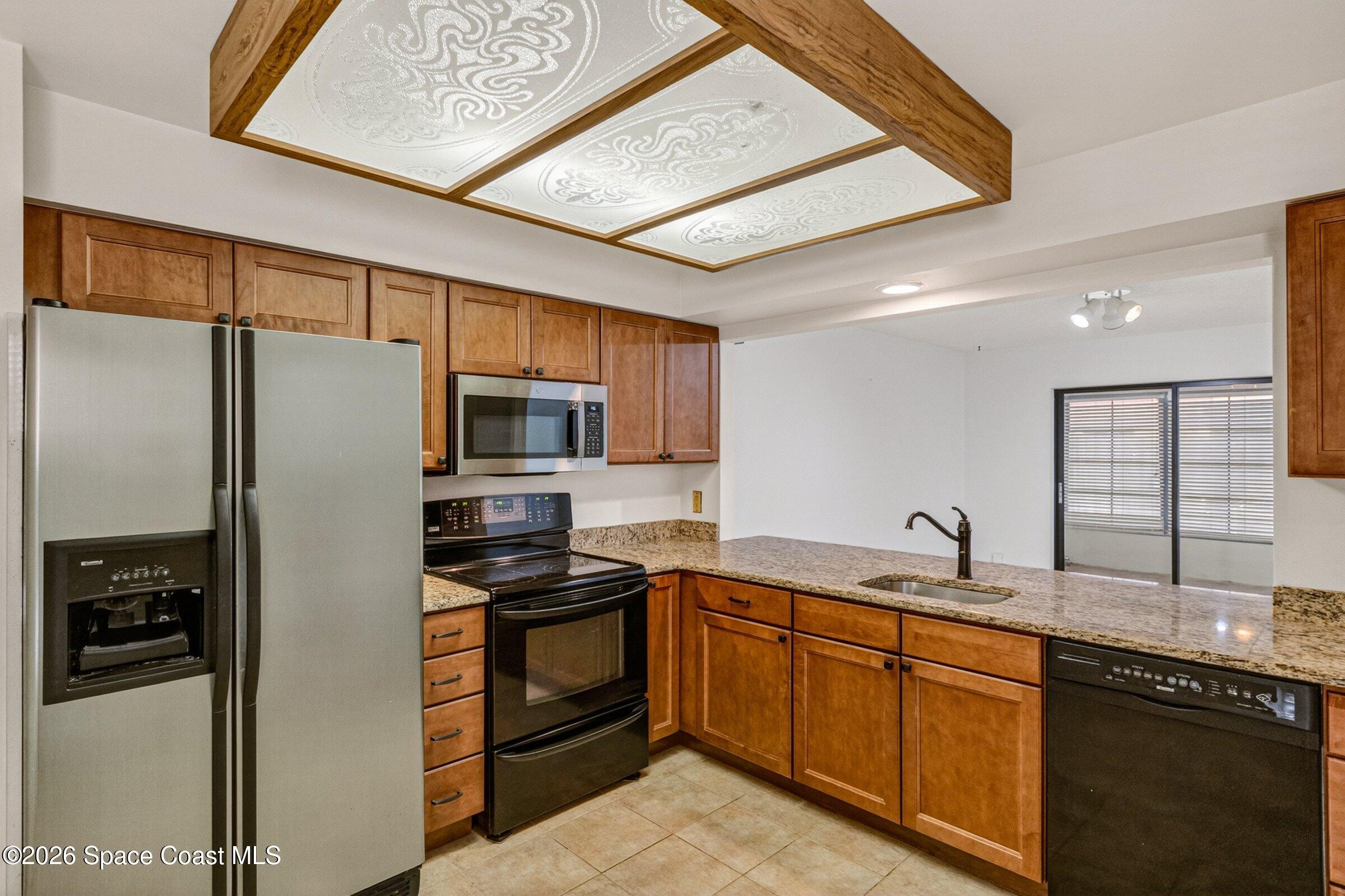2705 Park Place Boulevard 5