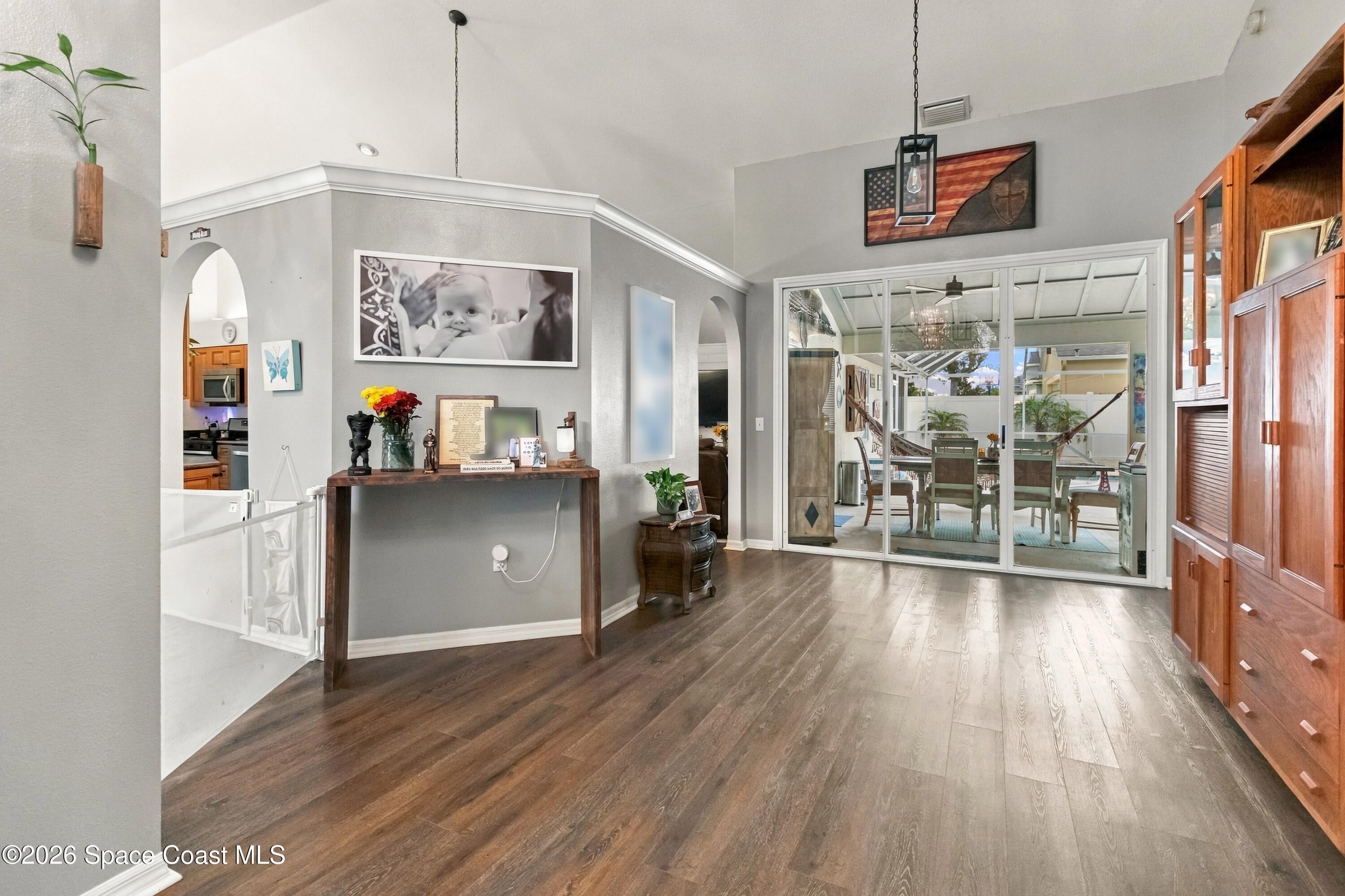 922 Pelican Lane