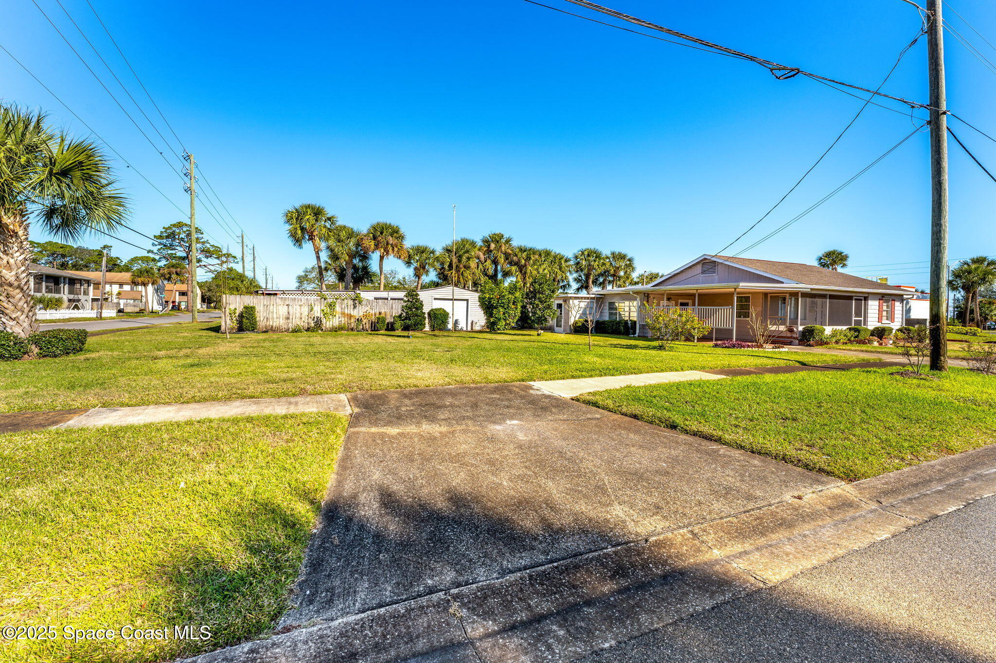 112 Delespine Avenue